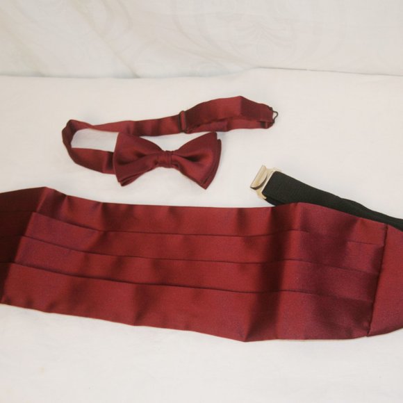 Burgundy Bow Tie and Cumberband Set - Picture 4 of 6